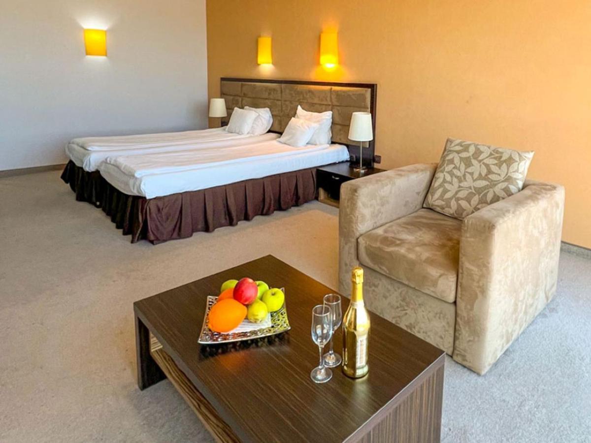 Hotel Dream โซเฟีย ภายนอก รูปภาพ